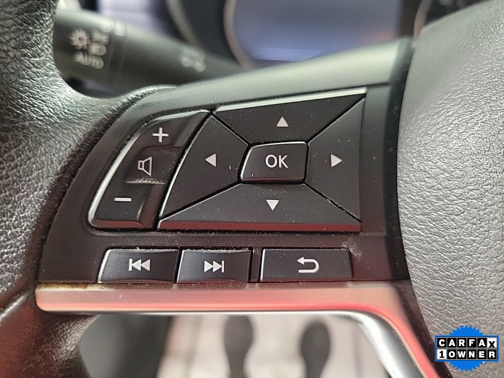 Used 2023 Nissan Versa SV image 18