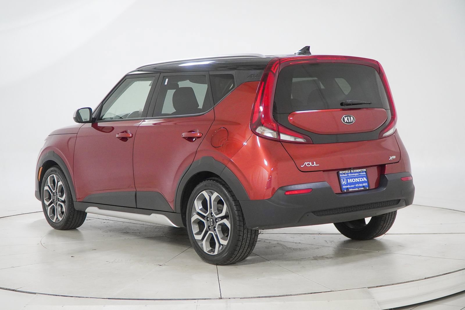 Used 2020 Kia Soul X-Line FWD image 7