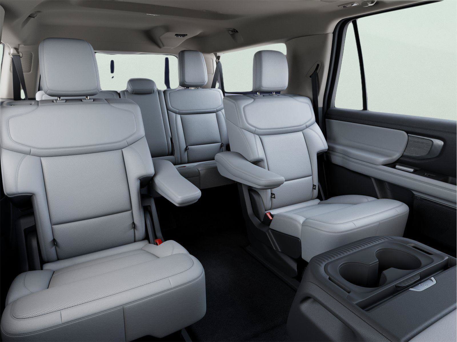 New 2027 Ford Expedition Max Platinum w/ Driver's Package RWD image 11