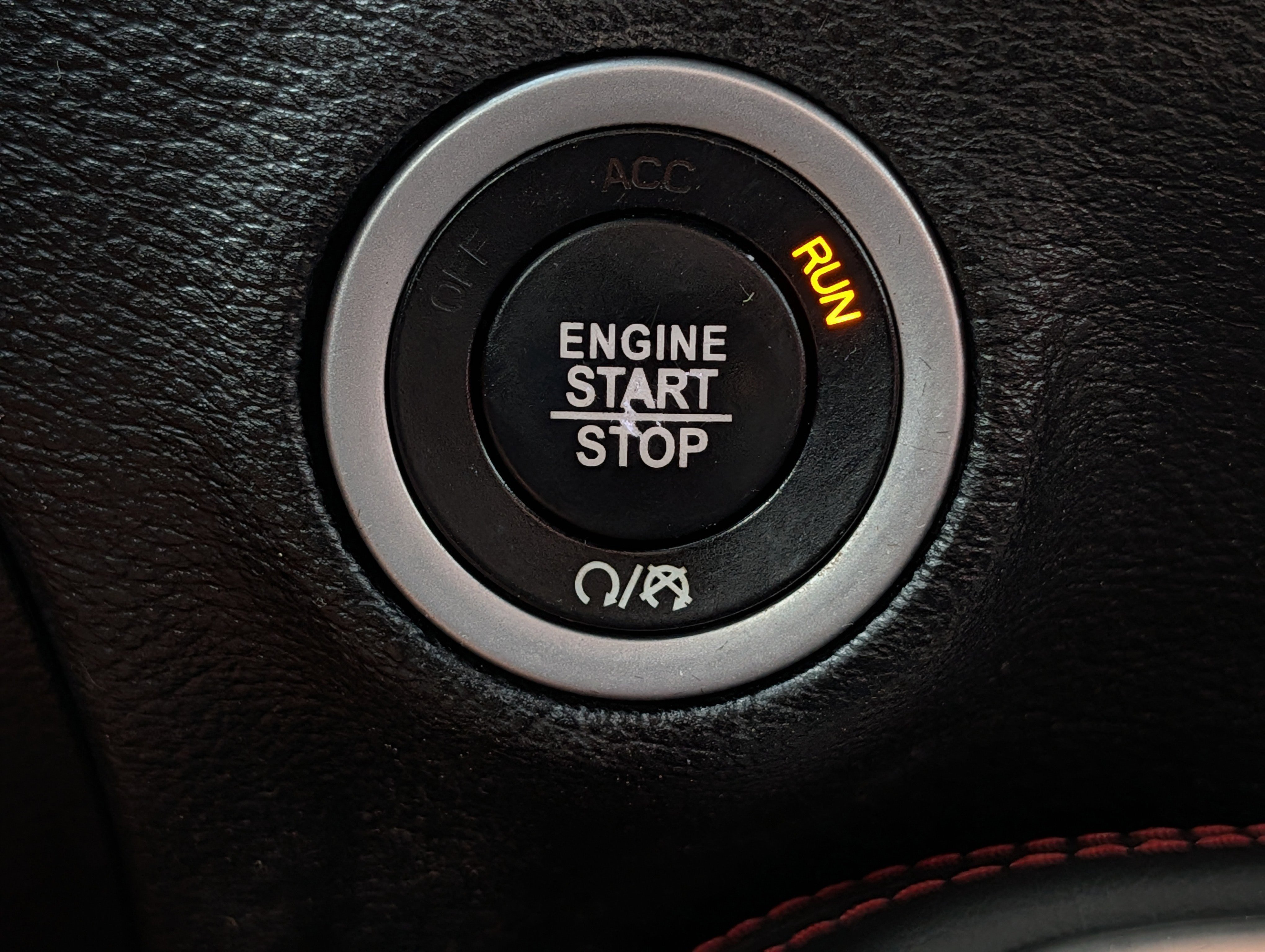 Used 2018 Dodge Challenger R/T Plus RWD image 27