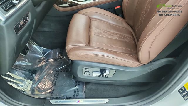 Used 2023 BMW X7 xDrive40i w/ Executive Package AWD/4WD image 39