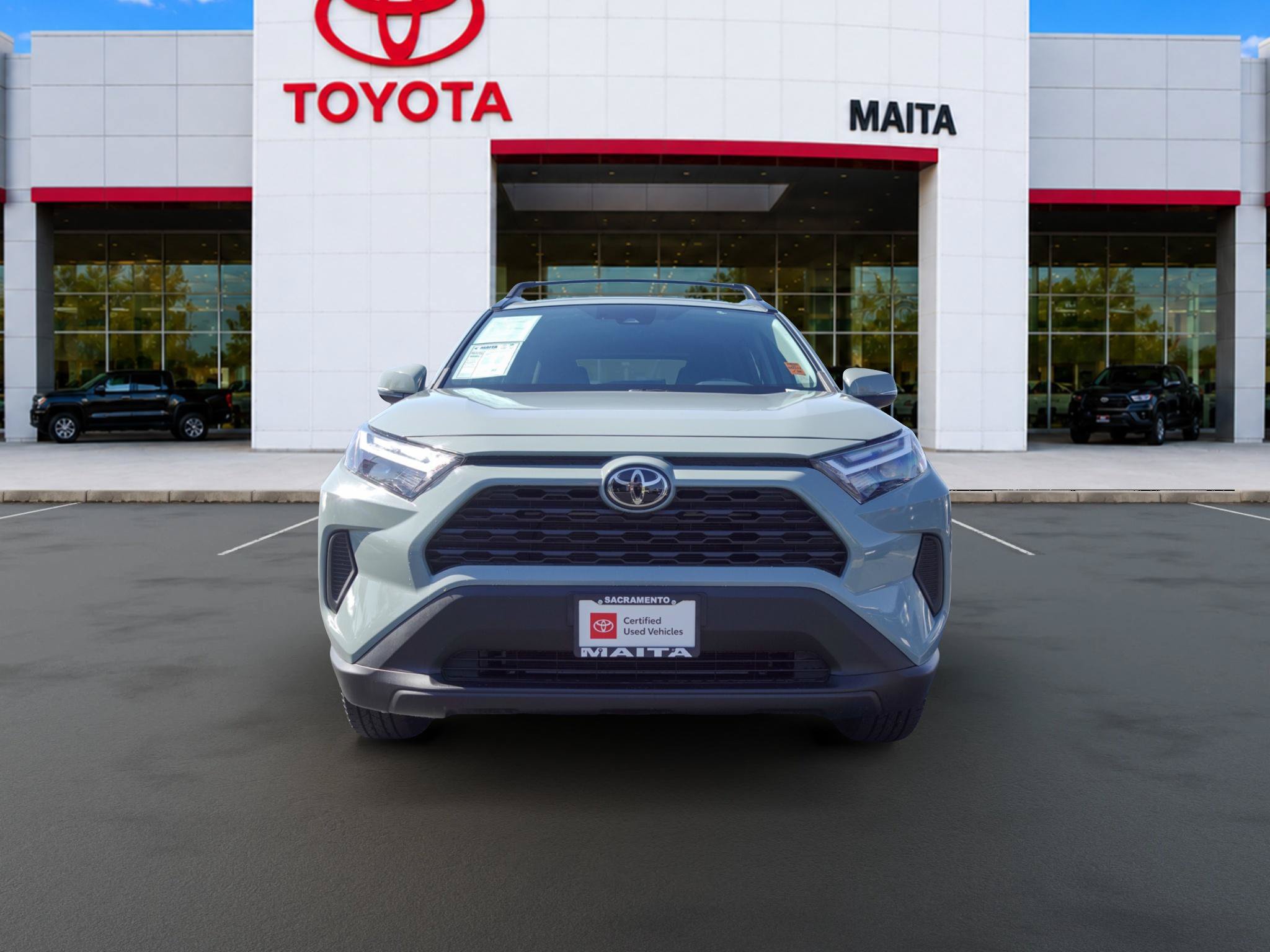 Used 2022 Toyota RAV4 XLE w/ Convenience Package AWD/4WD image 8