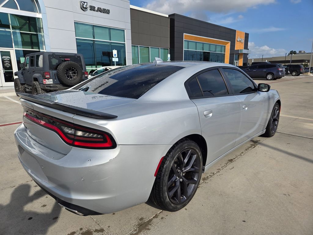 Used 2023 Dodge Charger SXT w/ Blacktop Package RWD image 3