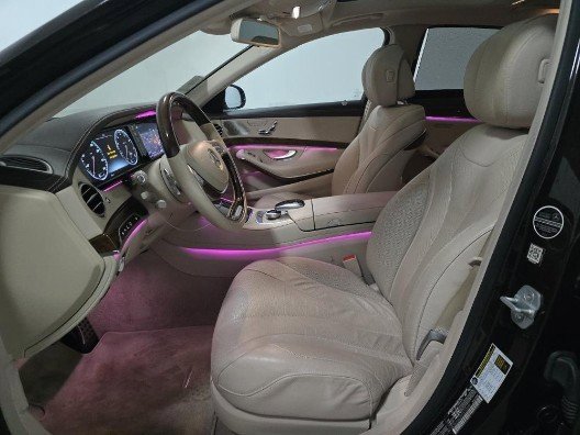 Used 2015 Mercedes-Benz S 550 Sedan w/ Sport Package w/ Sport Package image 5