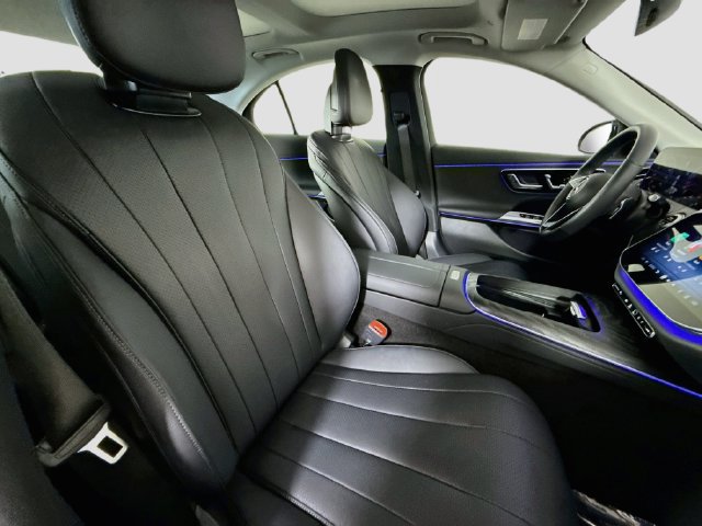 Used 2026 Mercedes-Benz E 350 Sedan w/ Winter Package image 28