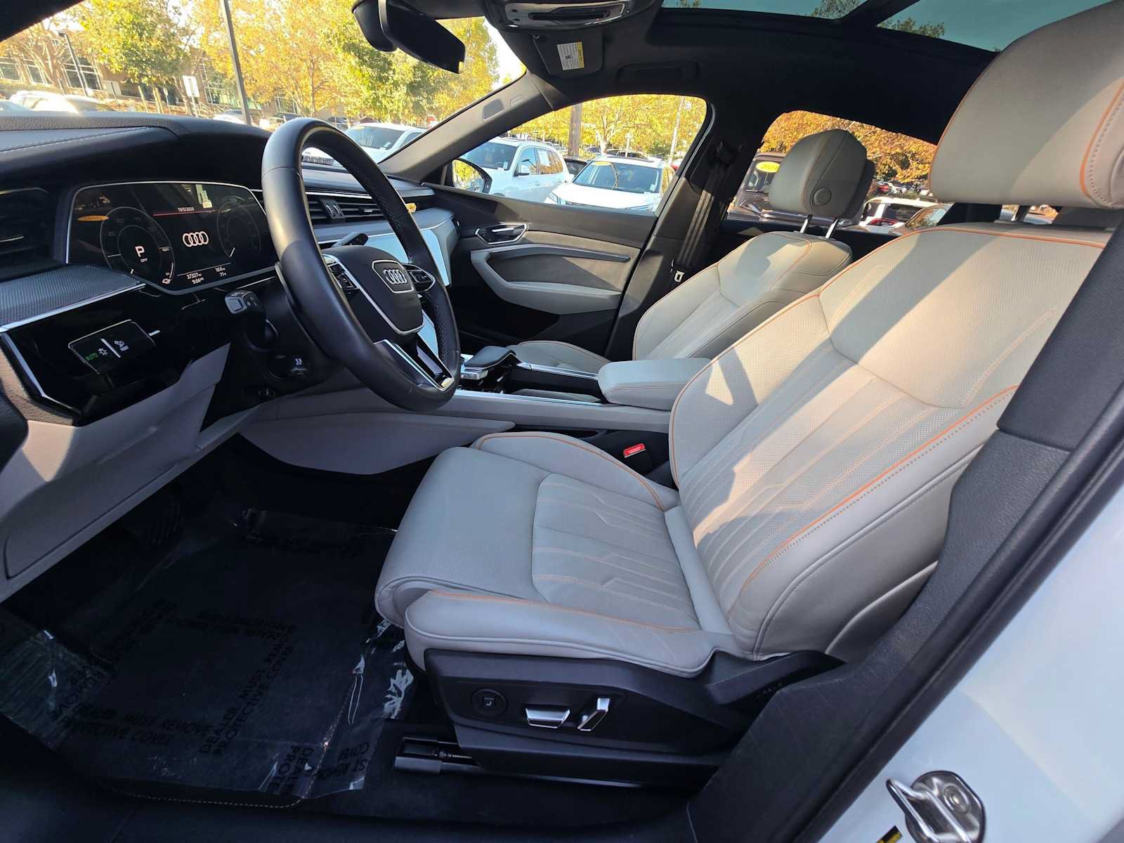 Used 2024 Audi Q8 e-tron Prestige w/ Prestige Package AWD/4WD image 23