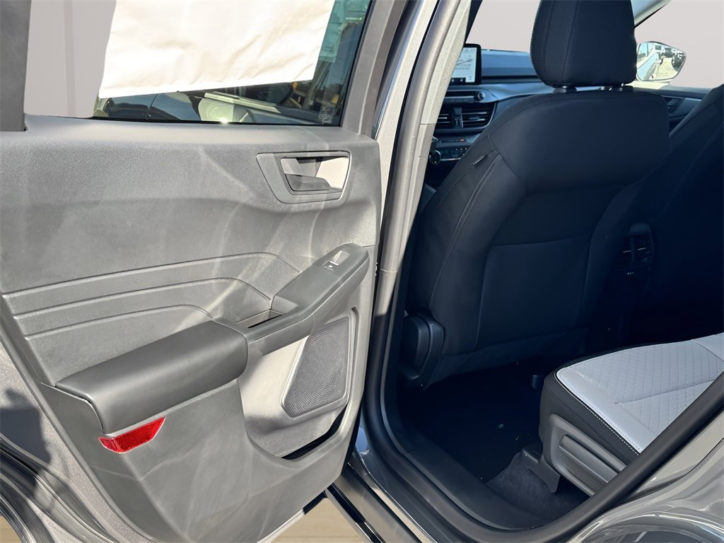 New 2026 Ford Escape Active image 29