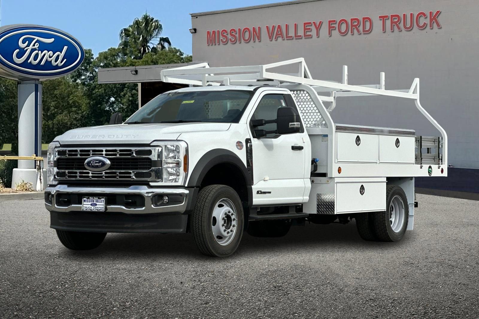 New 2026 Ford F550 4x4 Regular Cab Super Duty image 8