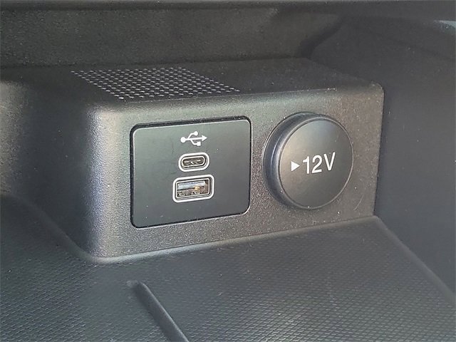 Used 2025 Ford Escape Active image 10