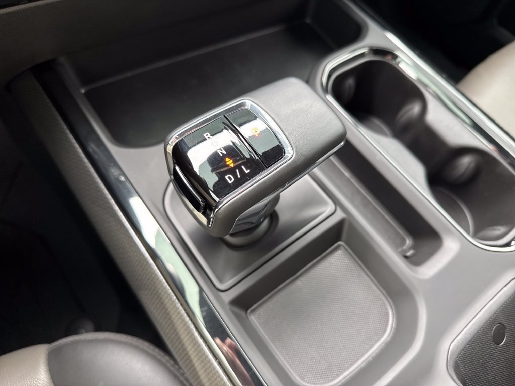 Certified 2025 Chevrolet Silverado 1500 ZR2 w/ Technology Package AWD/4WD image 34