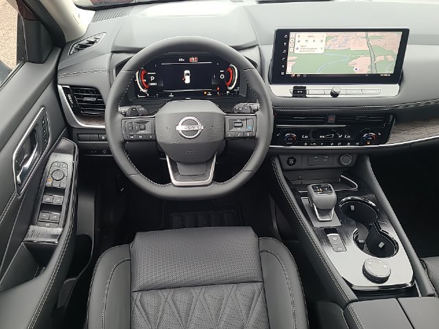 New 2026 Nissan Rogue Platinum AWD/4WD image 25