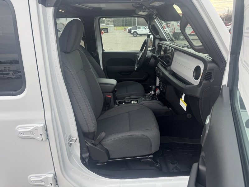 New 2026 Jeep Gladiator Sport image 31