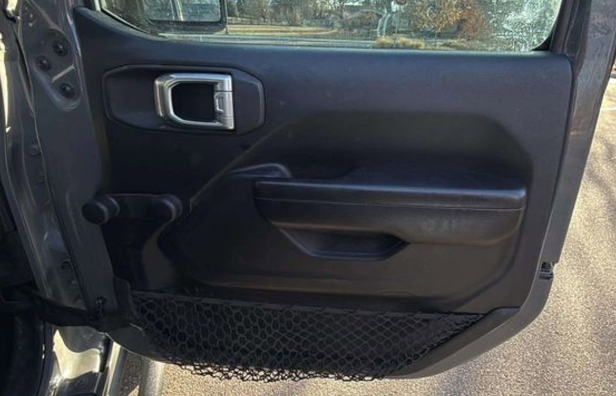 Used 2020 Jeep Wrangler Unlimited Sport image 12