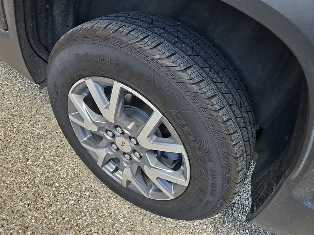 Used 2021 GMC Acadia SLT w/ Trailering Package FWD image 6
