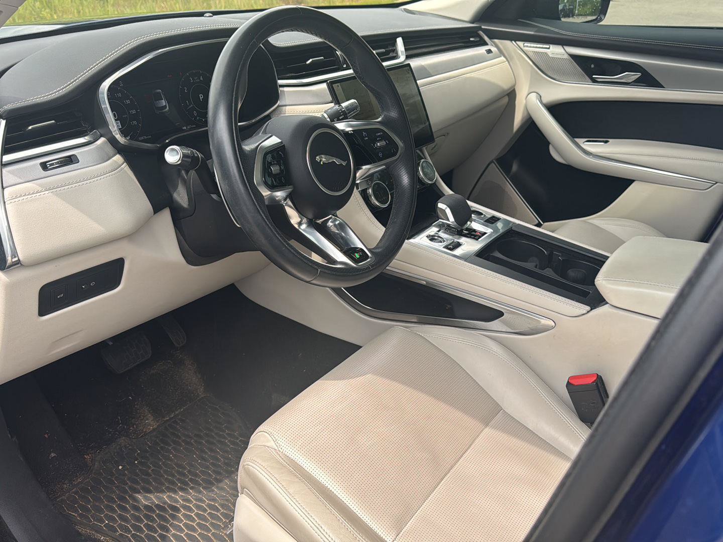 Used 2021 Jaguar F-PACE R-Dynamic S AWD/4WD image 11