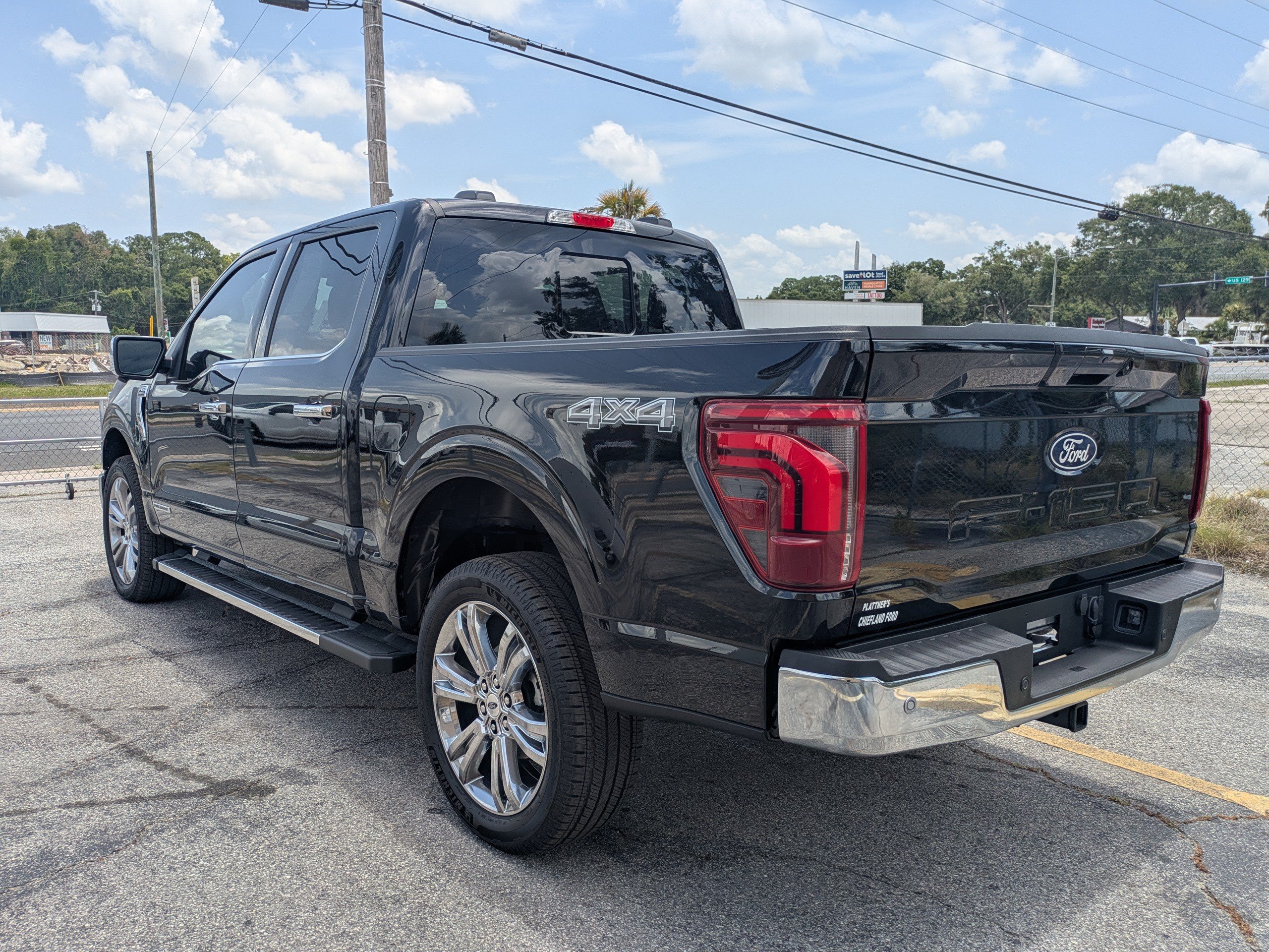 Certified 2025 Ford F150 Lariat w/ Equipment Group 502A High AWD/4WD image 6