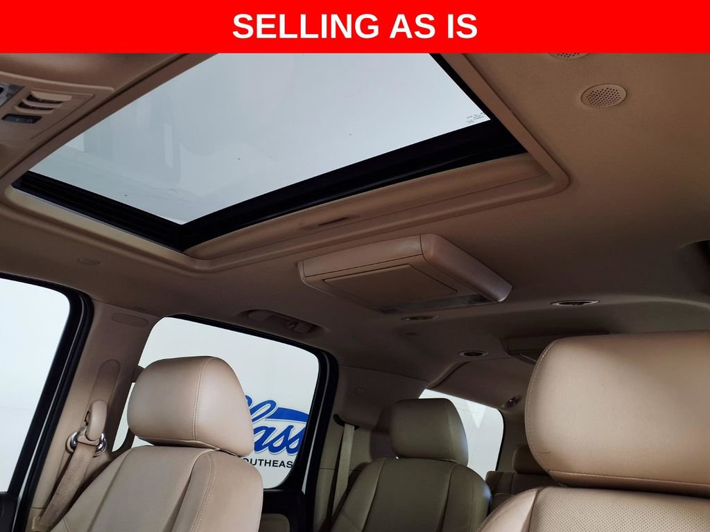 Used 2011 GMC Yukon XL Denali image 17