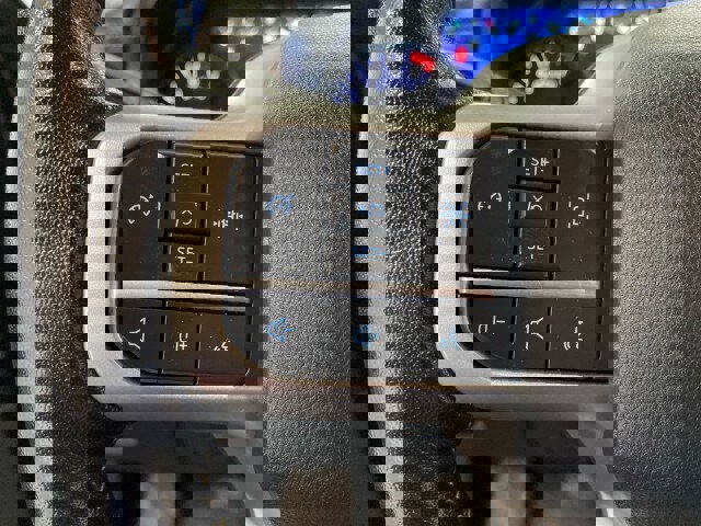 Used 2023 Ford Expedition Max XLT image 21