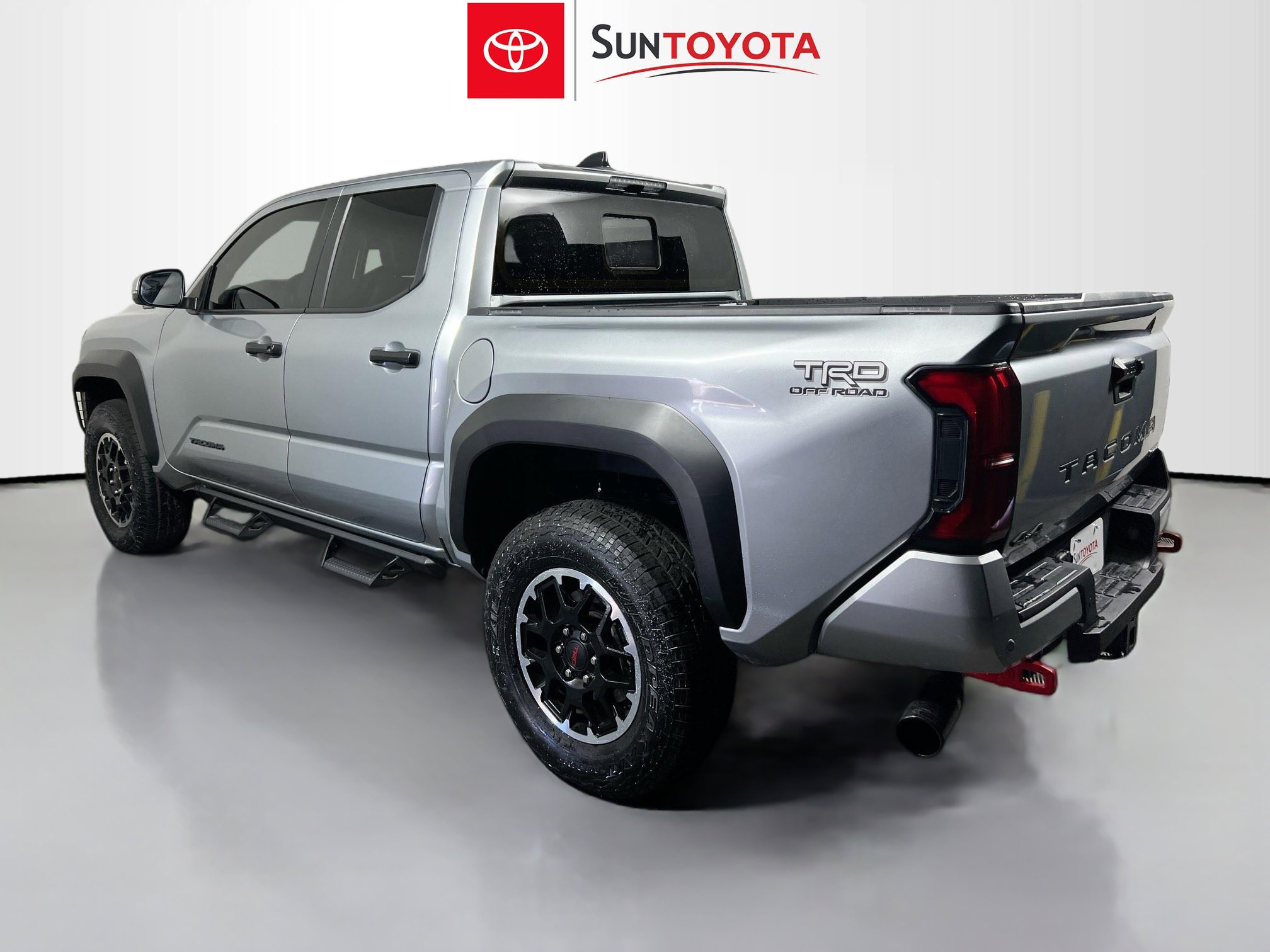 Used 2024 Toyota Tacoma TRD Off-Road w/ TRD Off Road Upgrade Package image 6