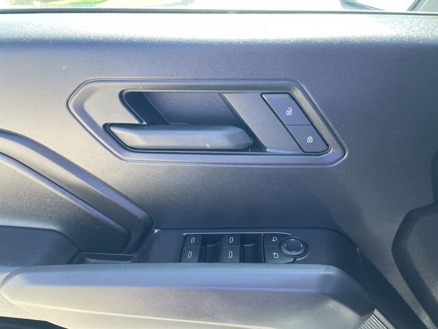Used 2025 Chevrolet Colorado W/T w/ WT Custom Package RWD image 22