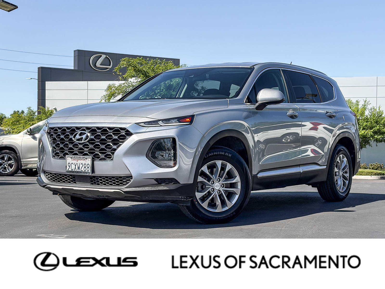 Used 2020 Hyundai Santa Fe SE AWD/4WD image 1