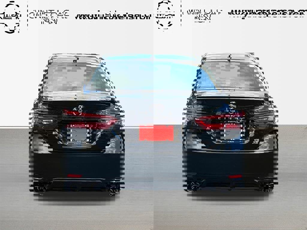 Used 2023 Toyota Camry XSE image 6