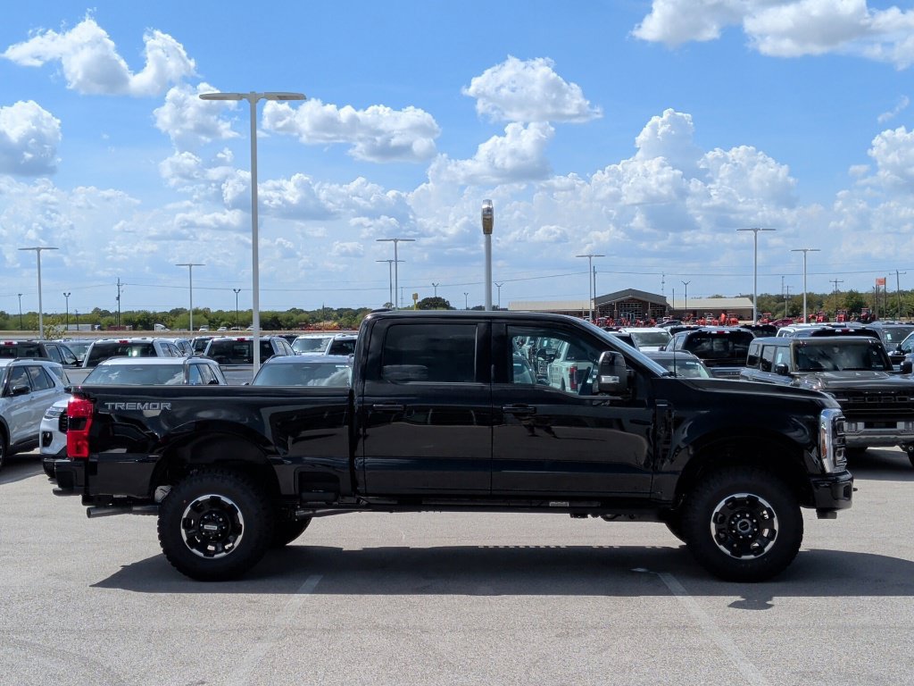 New 2027 Ford F250 Lariat w/ Tremor Off-Road Package AWD/4WD image 10