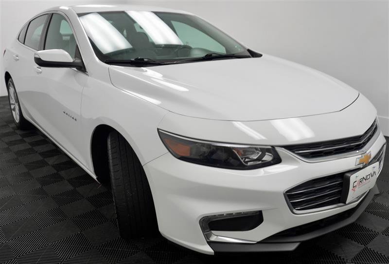 Used 2018 Chevrolet Malibu LT image 10