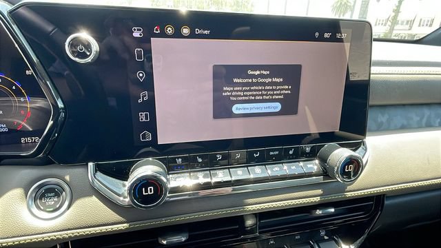 Used 2025 Chevrolet Colorado ZR2 w/ Technology Package AWD/4WD image 20