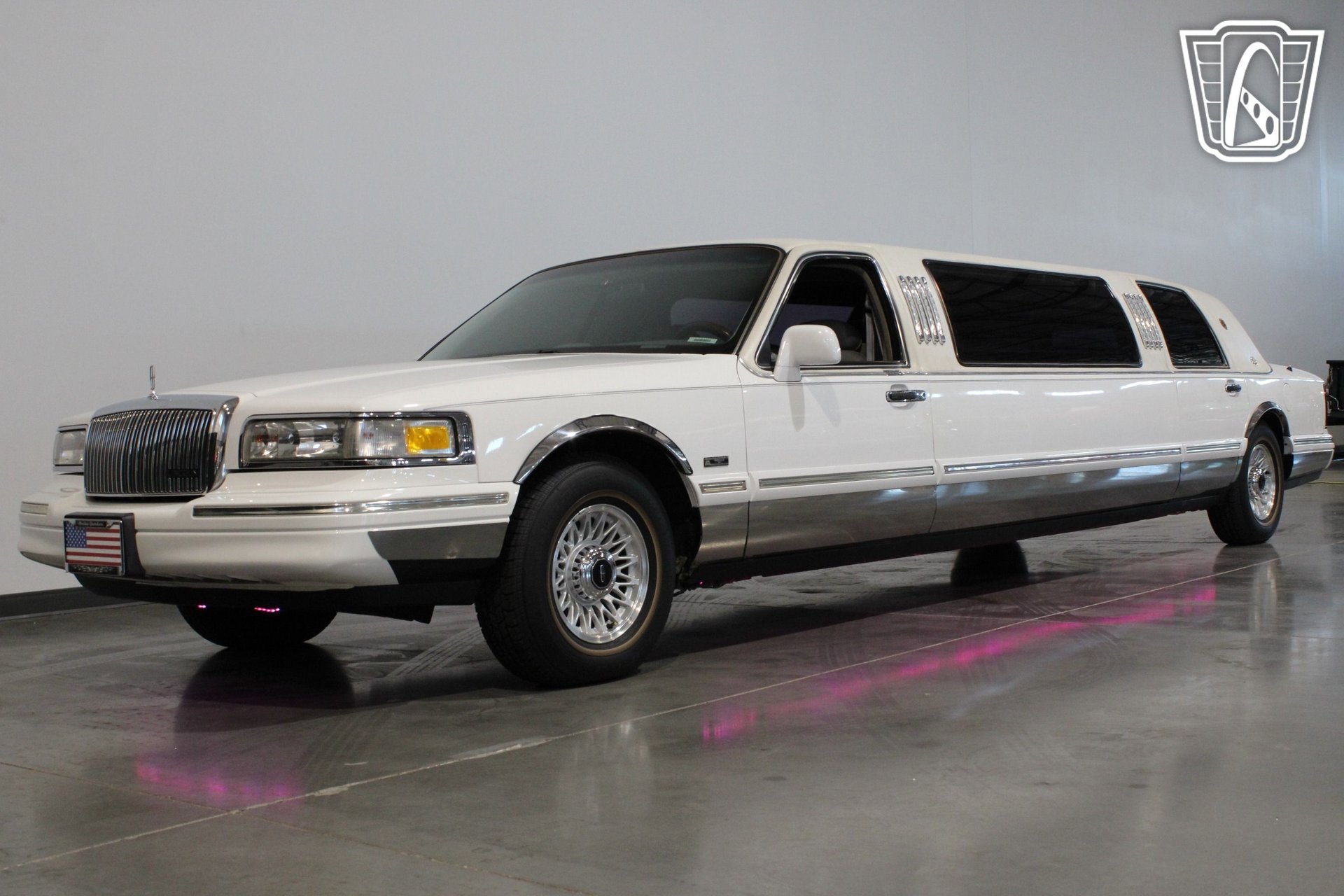 Used 1996 Lincoln Town Car Executive image 31