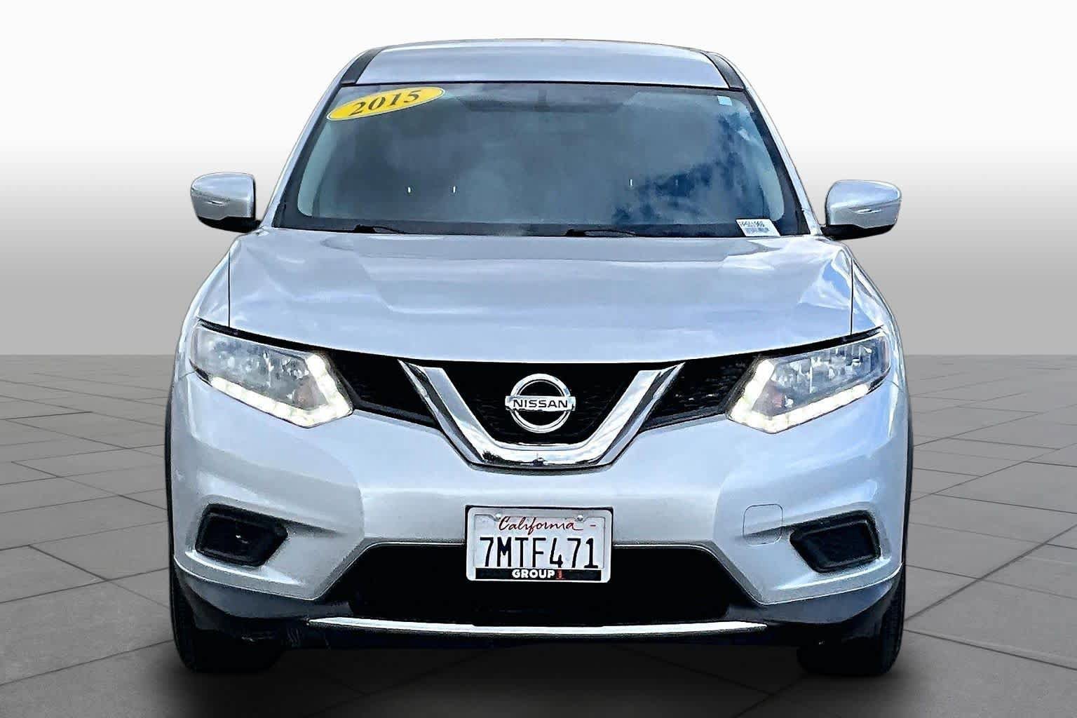 Used 2015 Nissan Rogue S FWD image 3