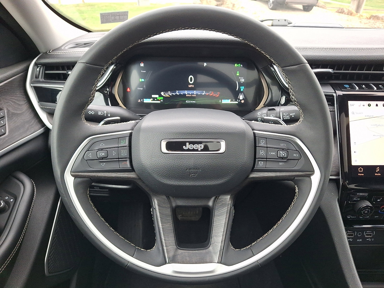 Used 2024 Jeep Grand Cherokee Limited 4xe image 20