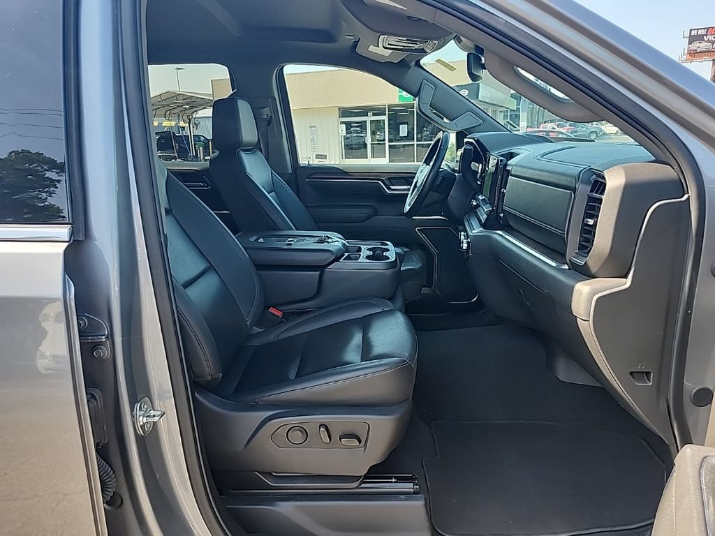 Used 2025 GMC Sierra 1500 SLT RWD image 22