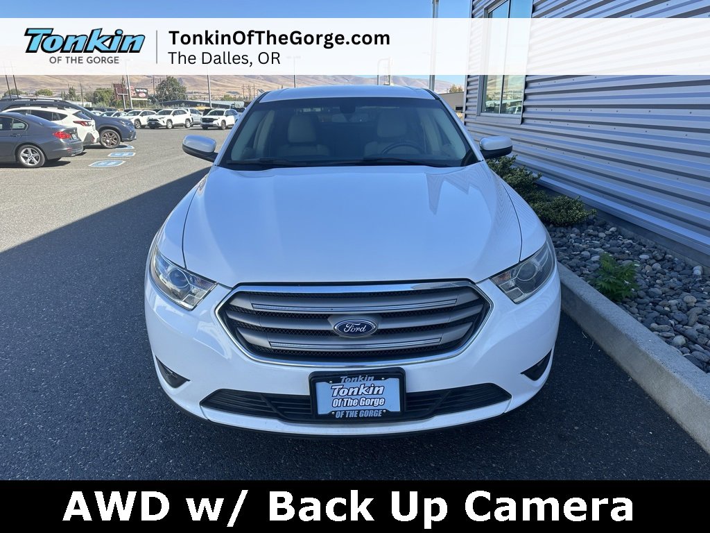 Used 2017 Ford Taurus SEL image 9