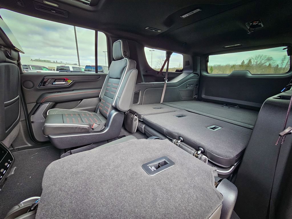 New 2026 GMC Yukon XL AT4 Ultimate w/ LPO, Floor Liner Package AWD/4WD image 46