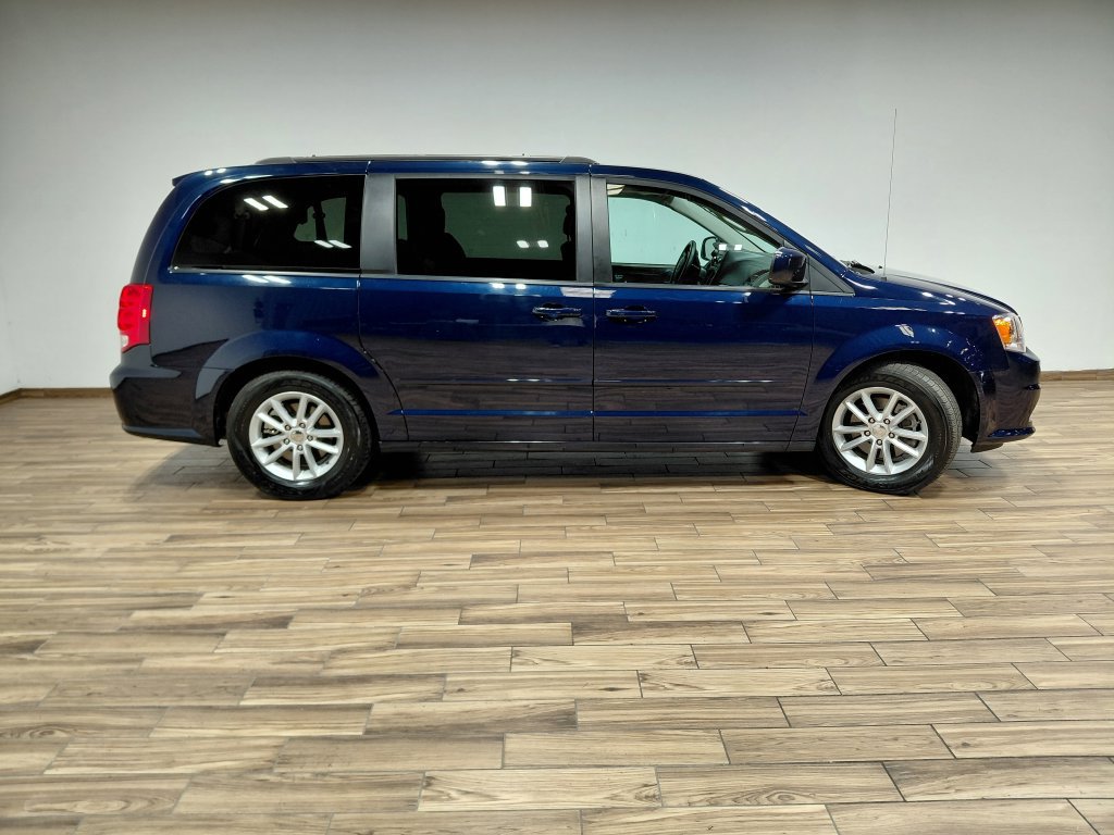 Used 2015 Dodge Grand Caravan SXT FWD image 15