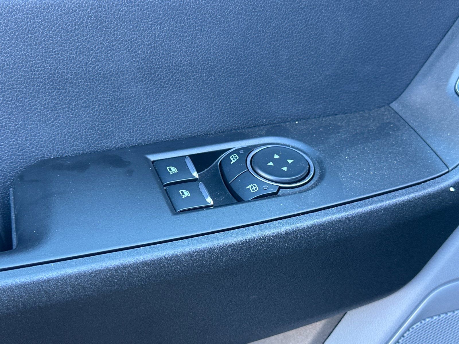 Used 2024 Ford F450 XL w/ XL Chrome Package image 12