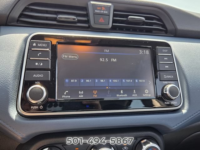 Used 2025 Nissan Versa SV FWD image 18