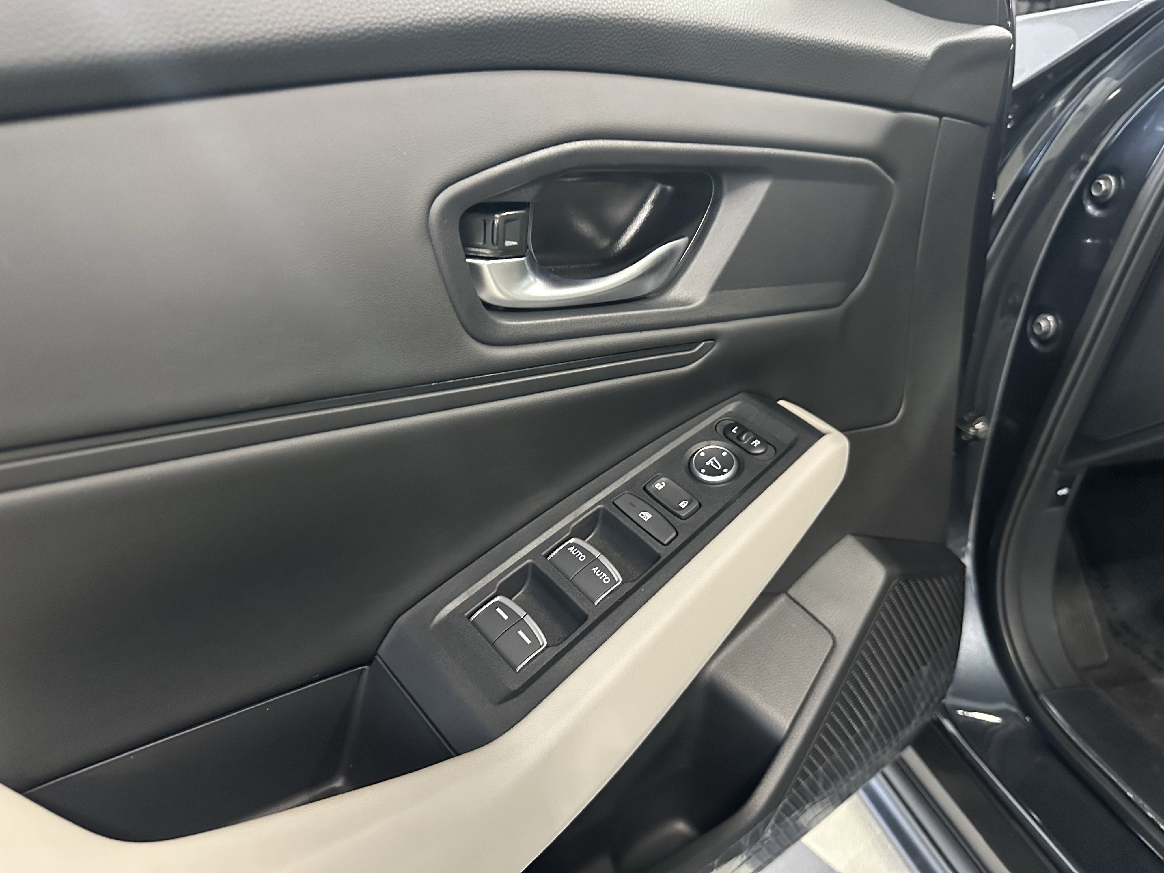 New 2026 Honda Accord SE image 18
