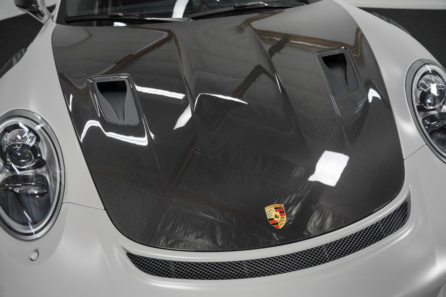 Used 2019 Porsche 911 GT3 RS RWD image 12