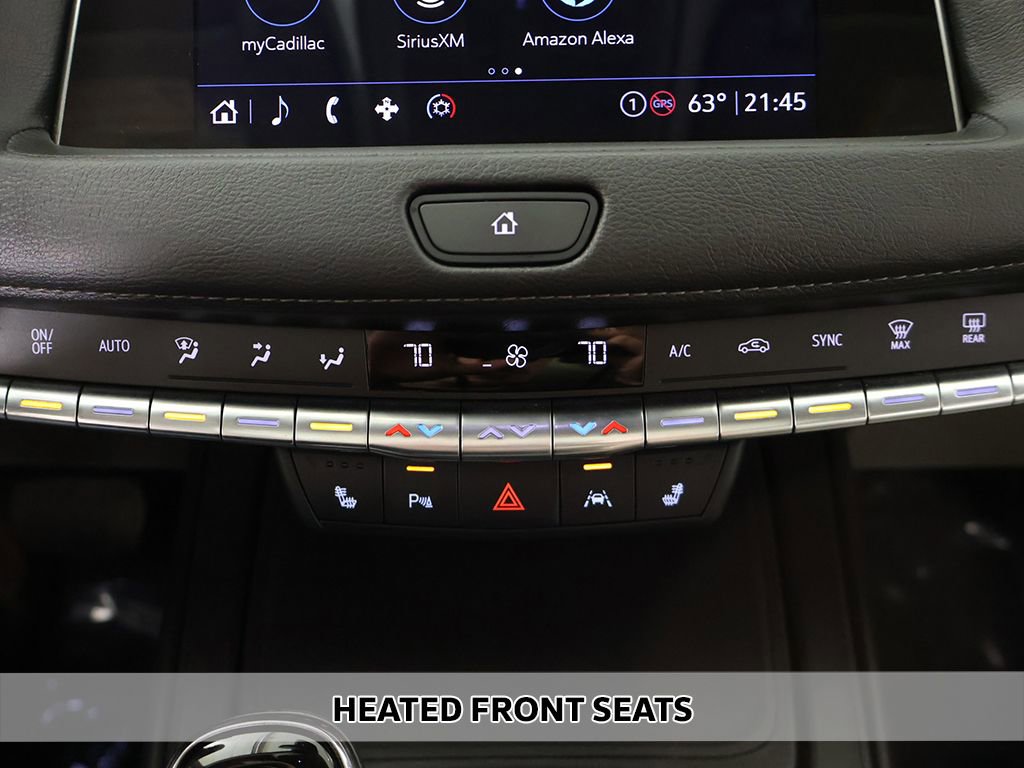 Used 2023 Cadillac XT4 Luxury w/ Cold Weather Package image 6