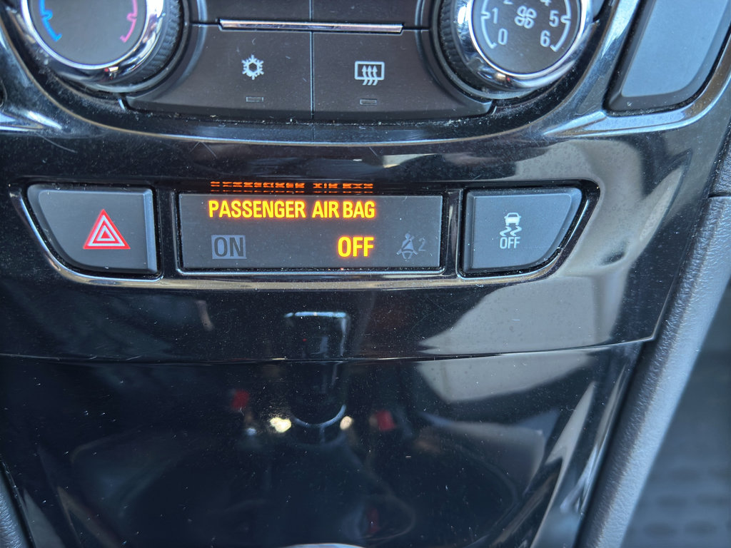 Used 2019 Buick Encore Preferred image 31