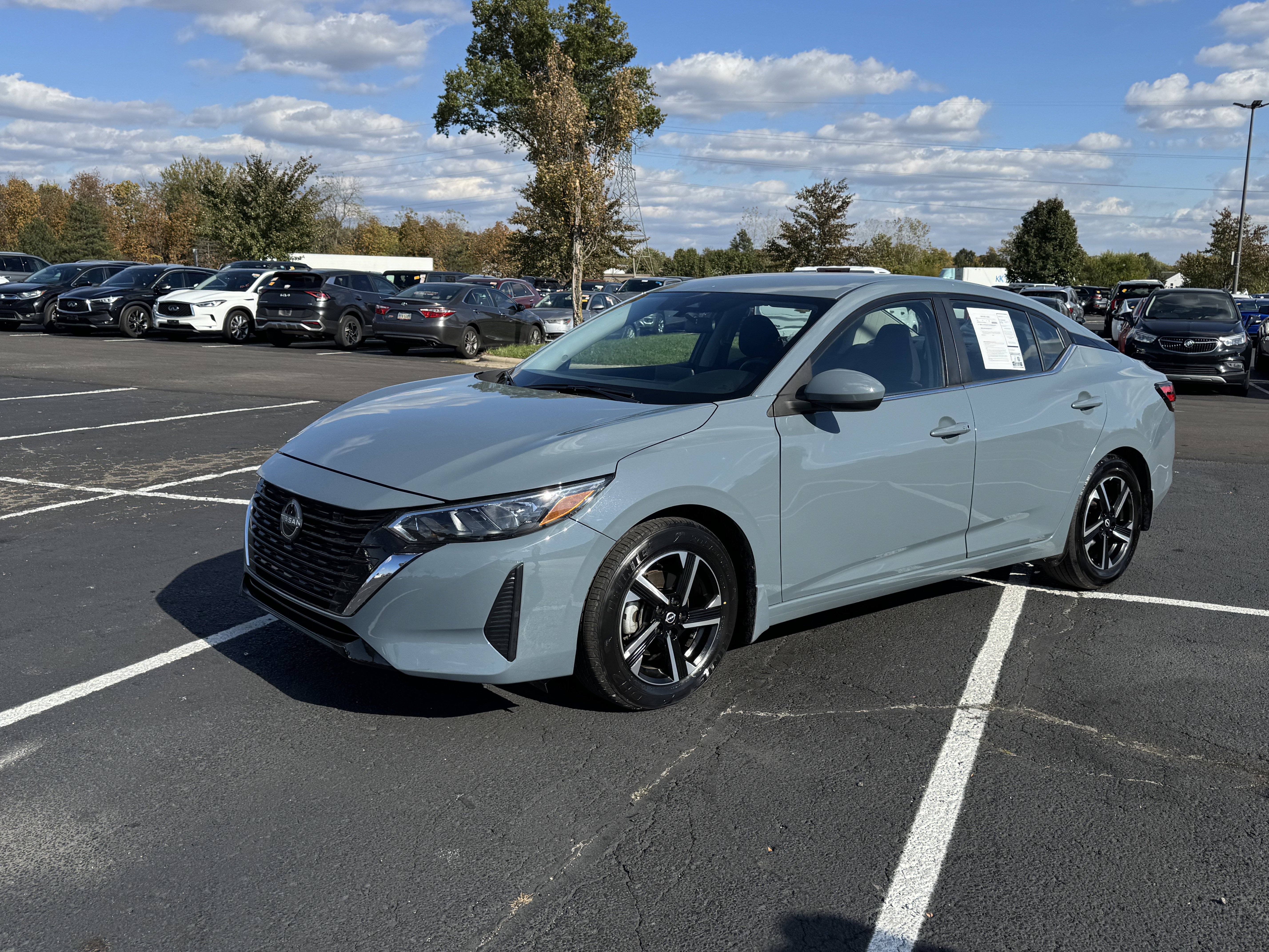 Used 2025 Nissan Sentra SV image 31