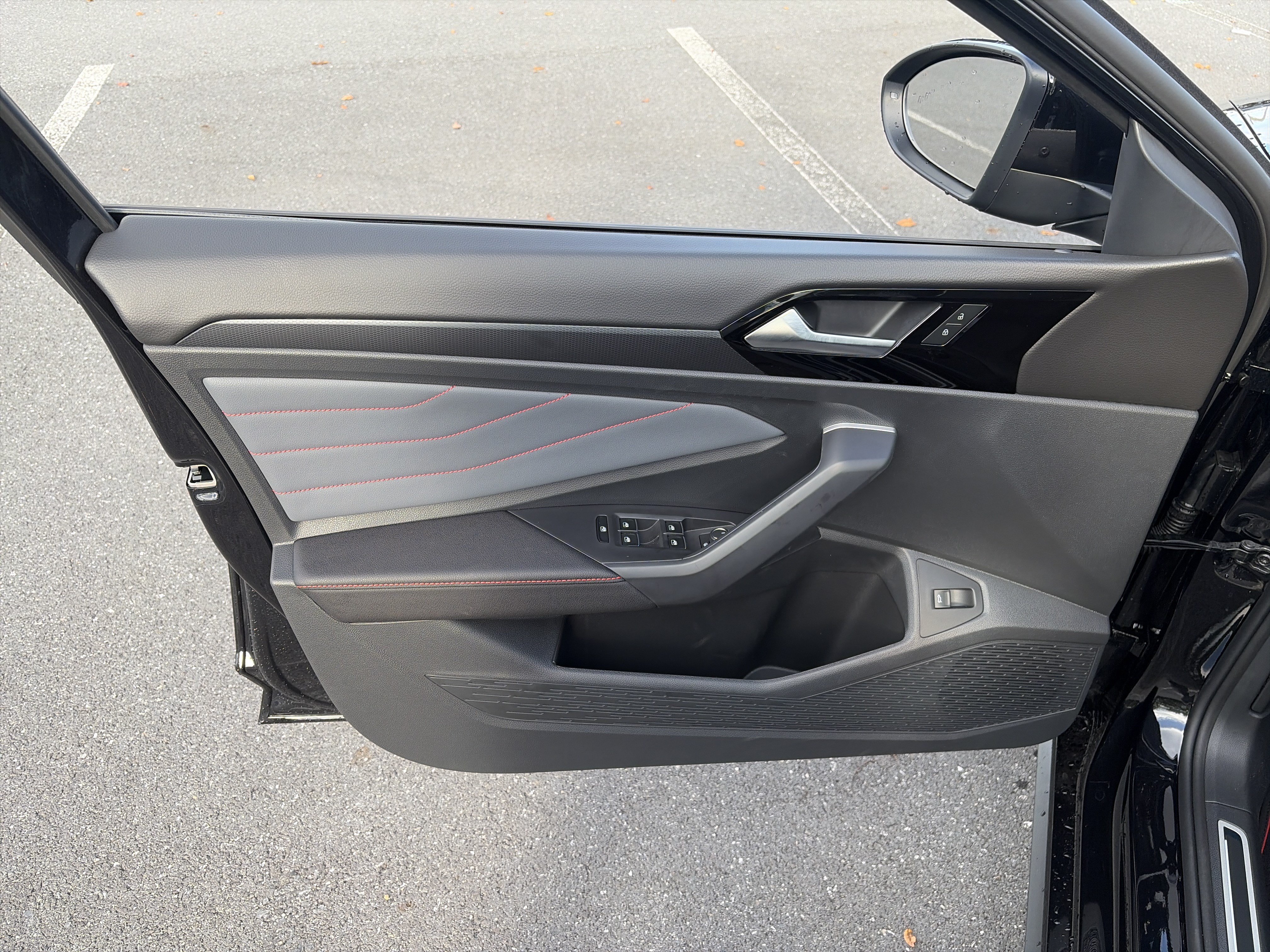 New 2027 Volkswagen Jetta GLI Autobahn FWD image 8