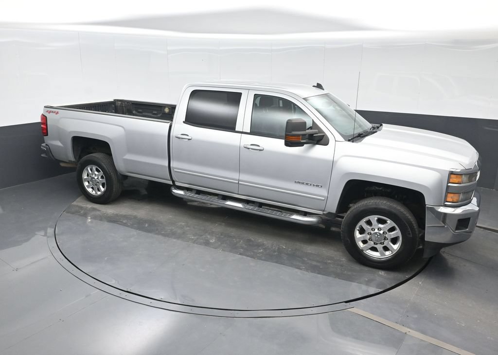 Used 2015 Chevrolet Silverado 2500 LT w/ LT Convenience Package AWD/4WD image 24