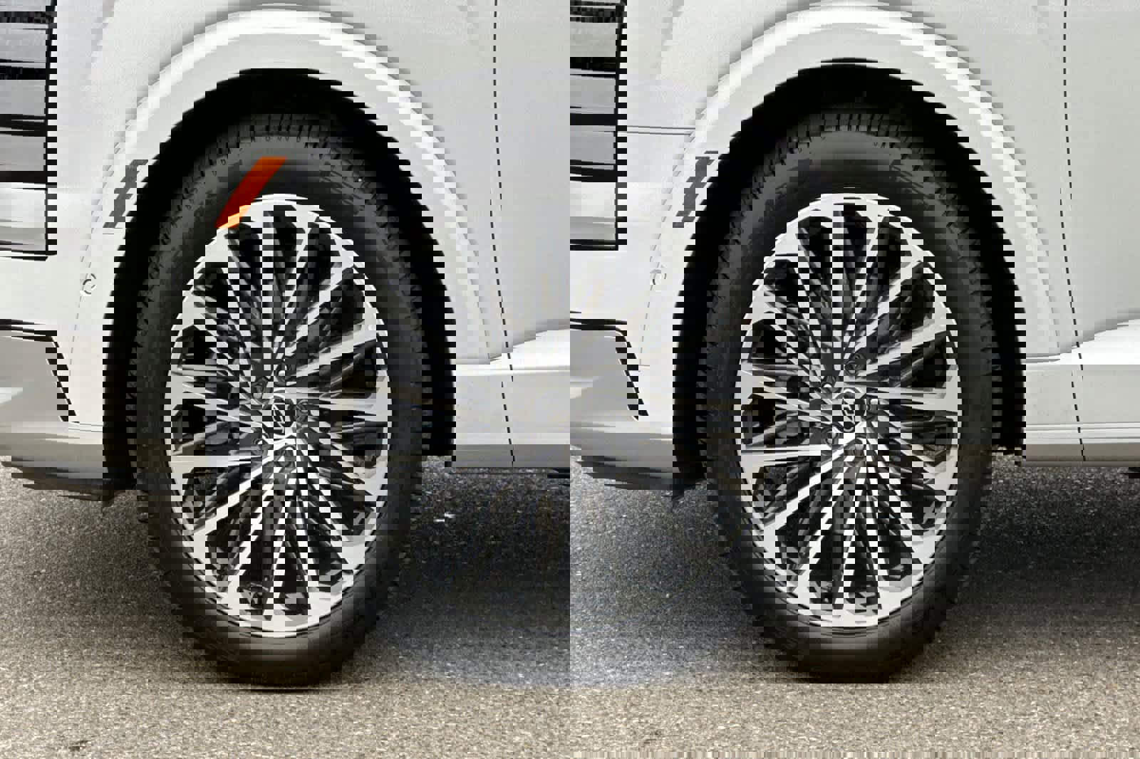 Used 2026 Hyundai Palisade Calligraphy image 32