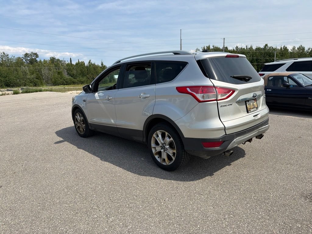 Used 2015 Ford Escape Titanium FWD image 3