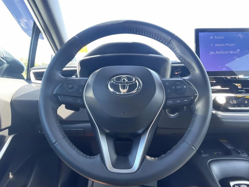 Used 2025 Toyota Corolla XSE image 27