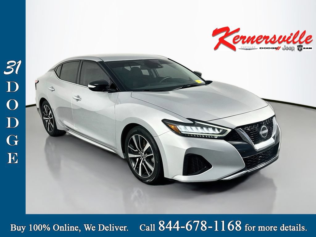 Used 2023 Nissan Maxima SV w/ Floor Mat Group FWD image 1