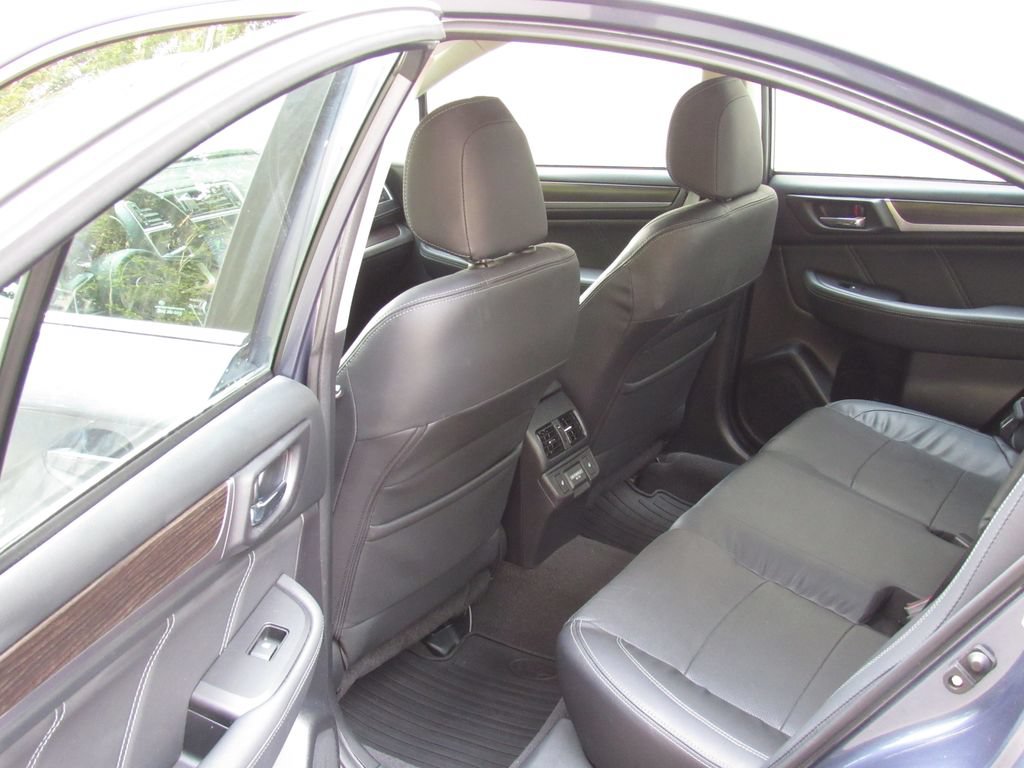 Used 2018 Subaru Legacy 2.5i Limited AWD/4WD image 14